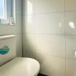 2 Bedroom Beautiful In *