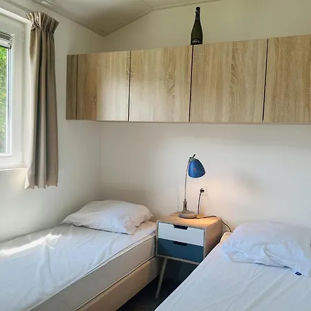 Dom wakacyjny 2 Bedroom Beautiful In