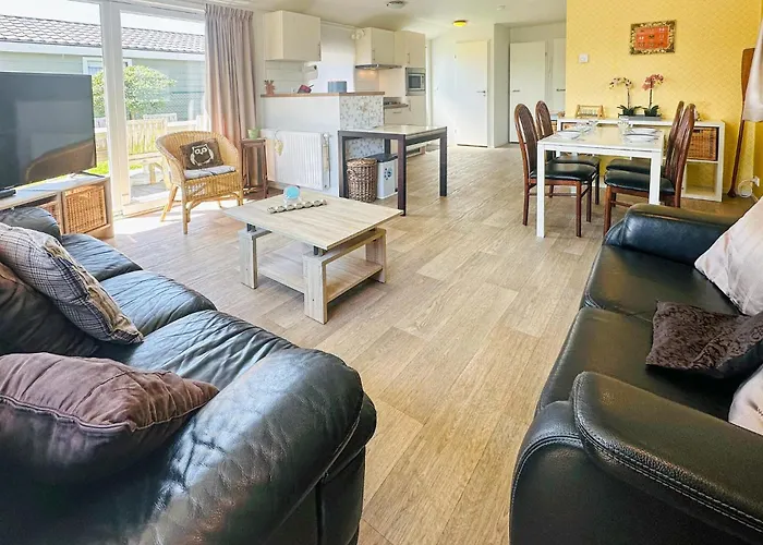 2 Bedroom Beautiful In Bredene